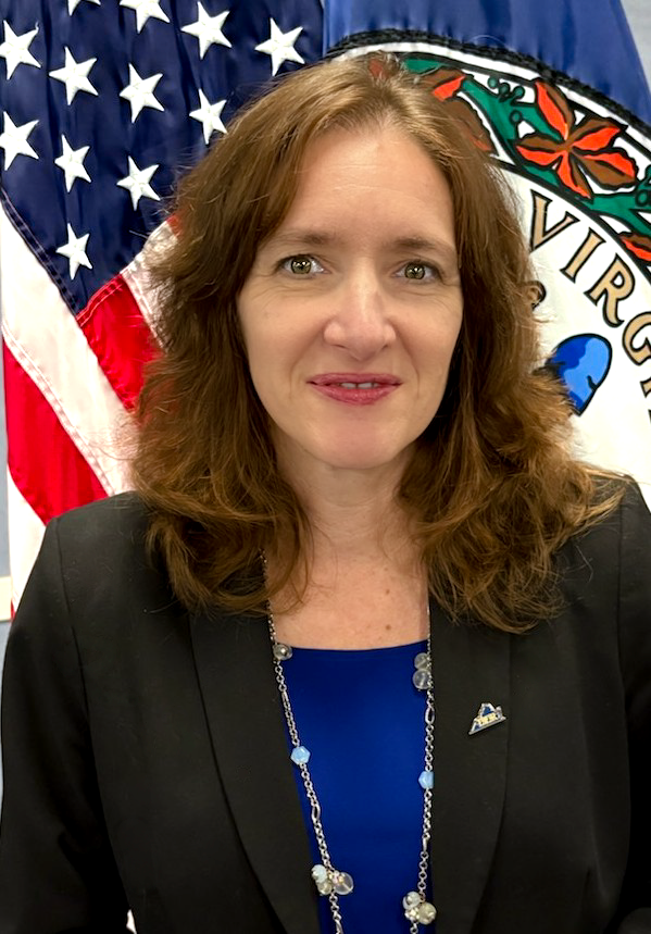 DPOR 导演劳拉·麦克林托克的照片